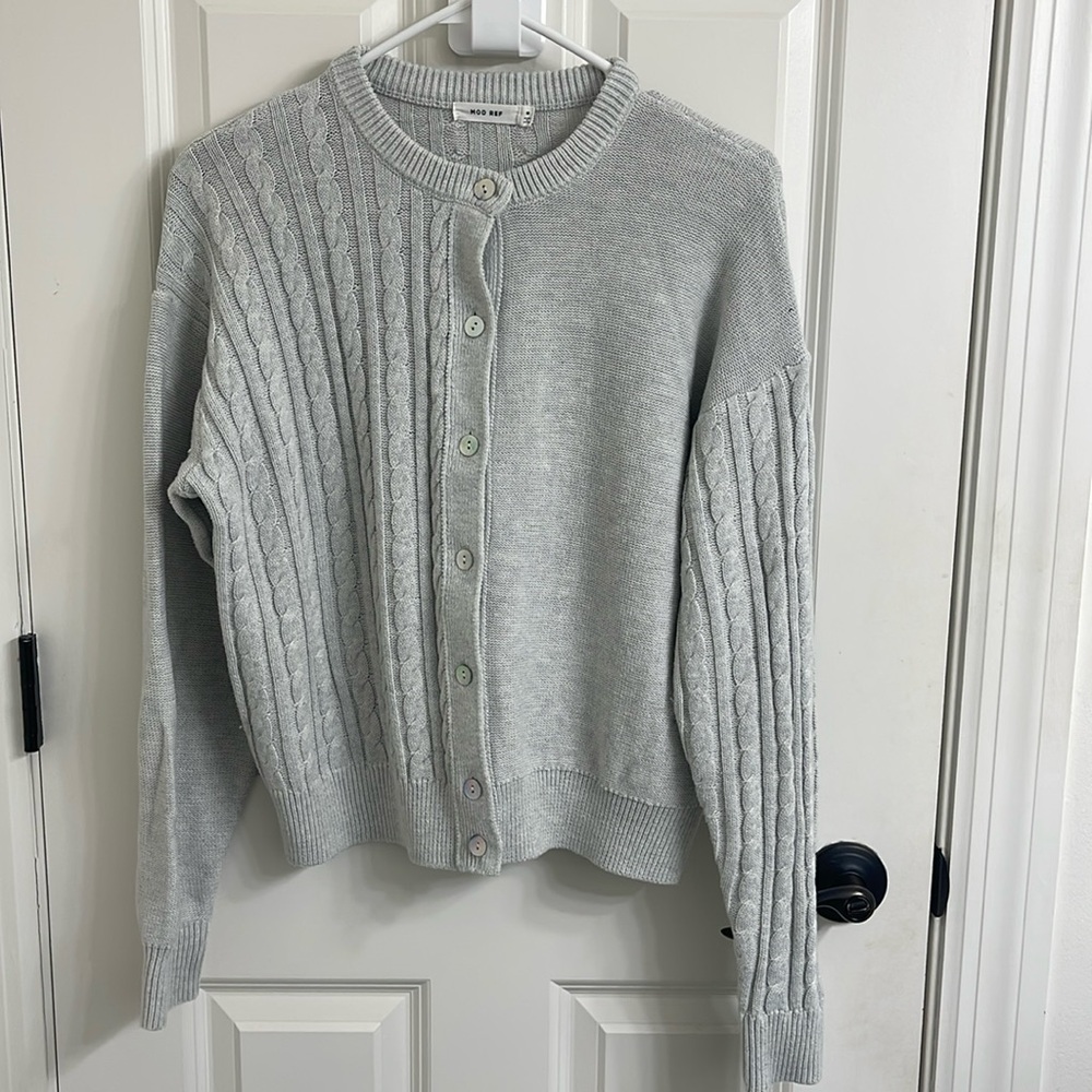 Mod Ref Gray Classic Knit Cardigan